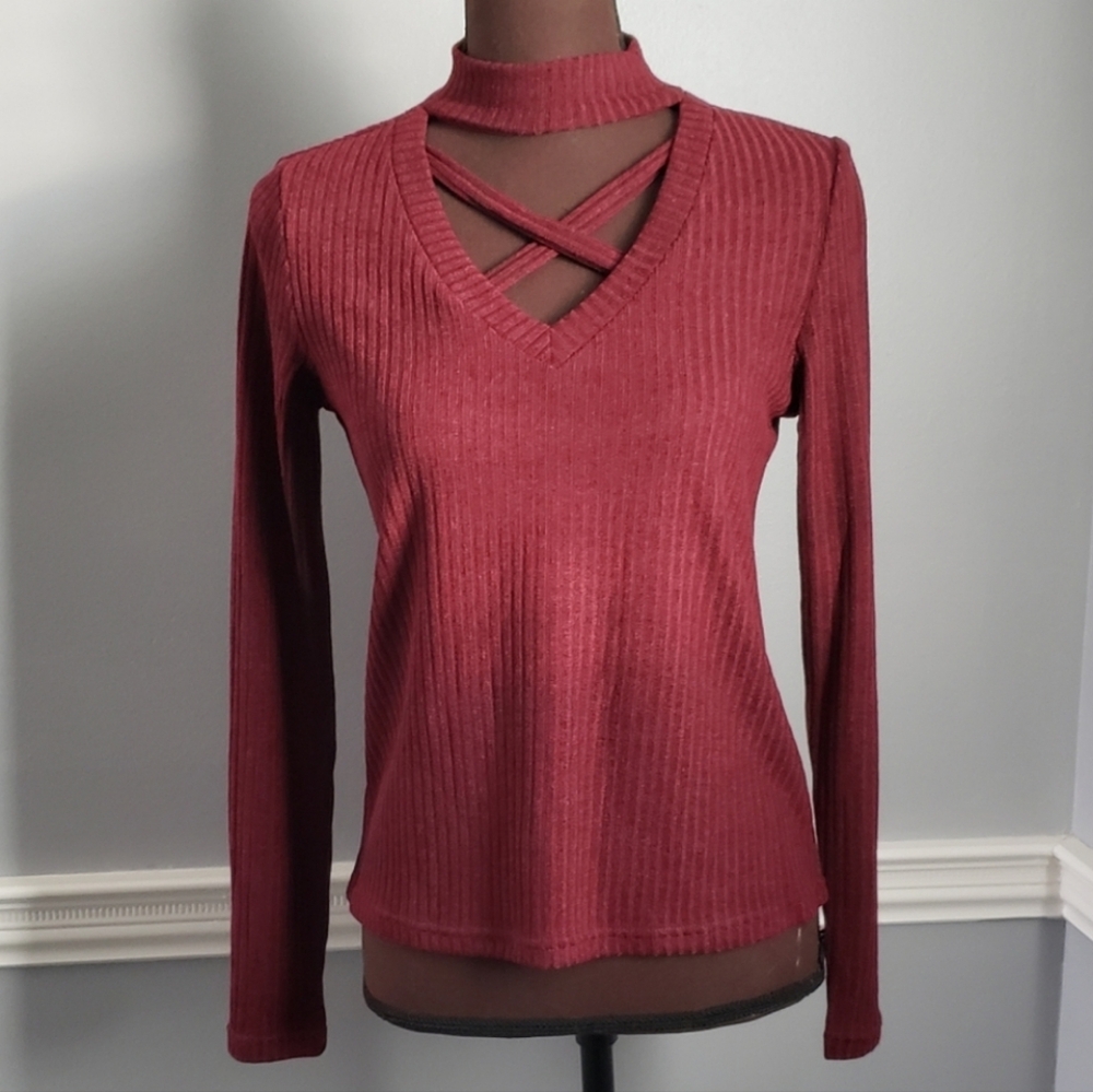 Ribbed Crisscross Lightweight Sweater